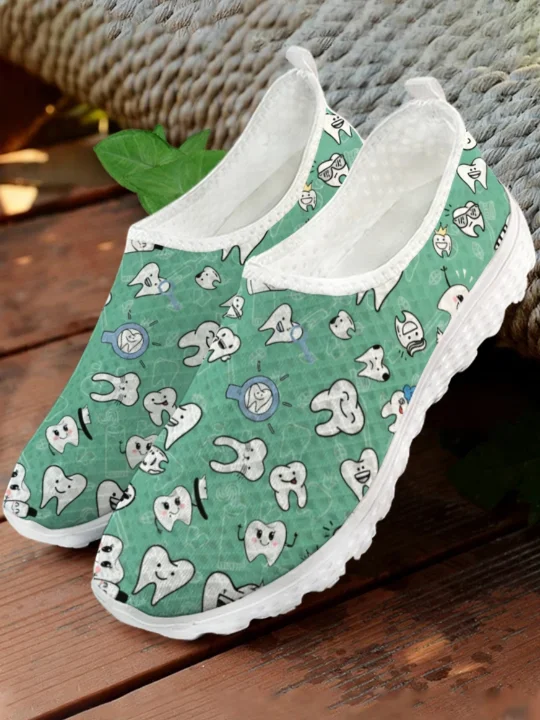 Белые кроссовки с мультяшным п – обзор и цена Women'S Fashion Tennis Shoes